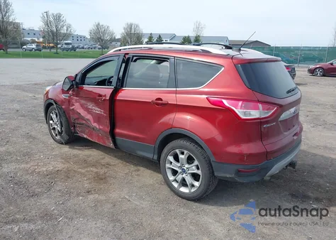 2014 Ford Escape Titanium from USA, damaged, VIN 1FMCU9J90EUD35337